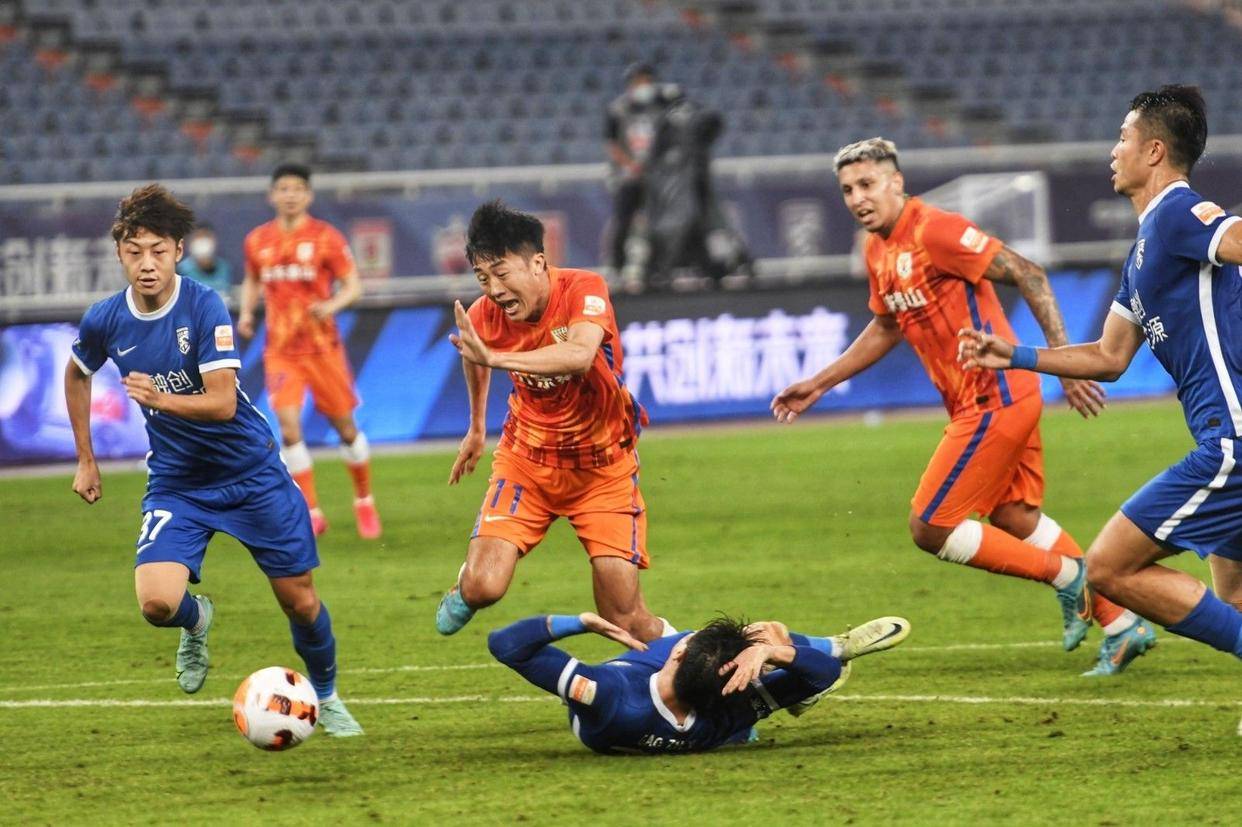 队长创造历史记录,中国队笑到最后的简单介绍 队长创造历史记录,中国队笑到最后的简单介绍