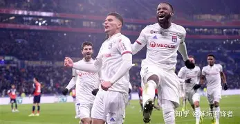 马赛客场大胜勒阿弗尔，法国足球热度持续