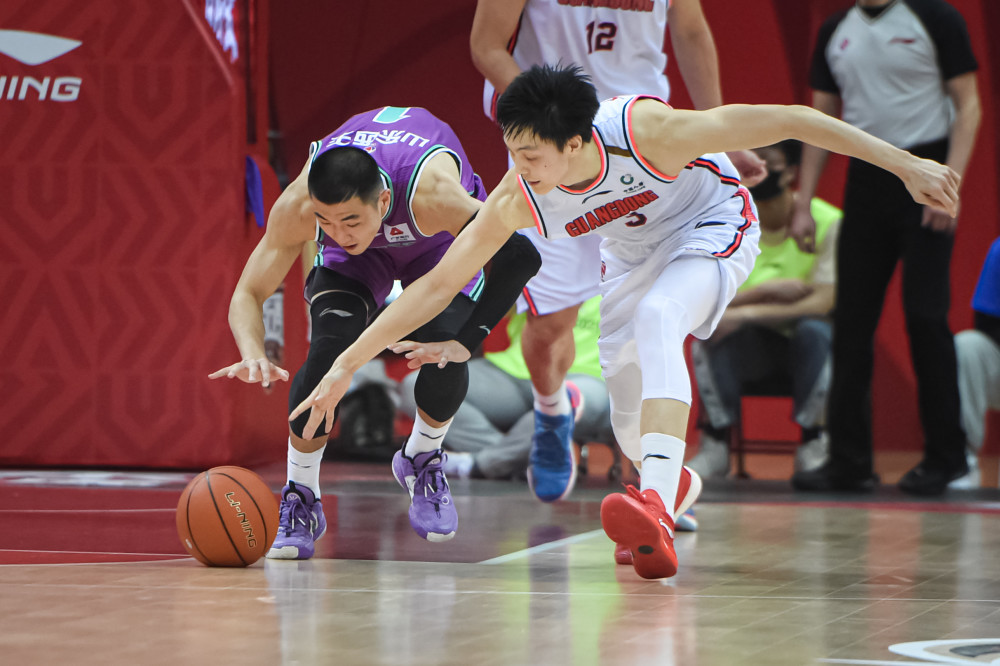 山东队遭遇卫冕冠军广东队,谁能取得胜利?的简单介绍 山东队遭遇卫冕冠军广东队,谁能取得胜利?的简单介绍