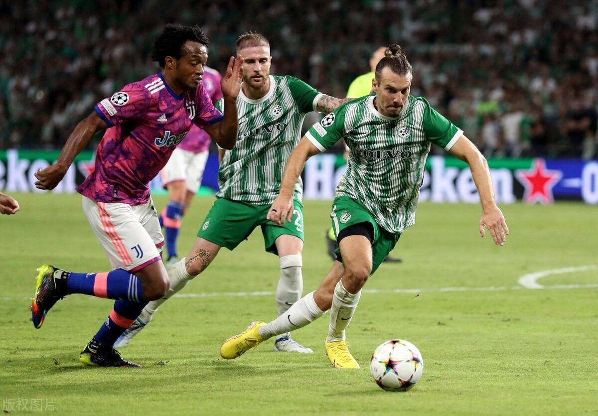 两支劲旅对决，火爆比赛引爆全场观众热情(mlb九局职棒劲旅对决)